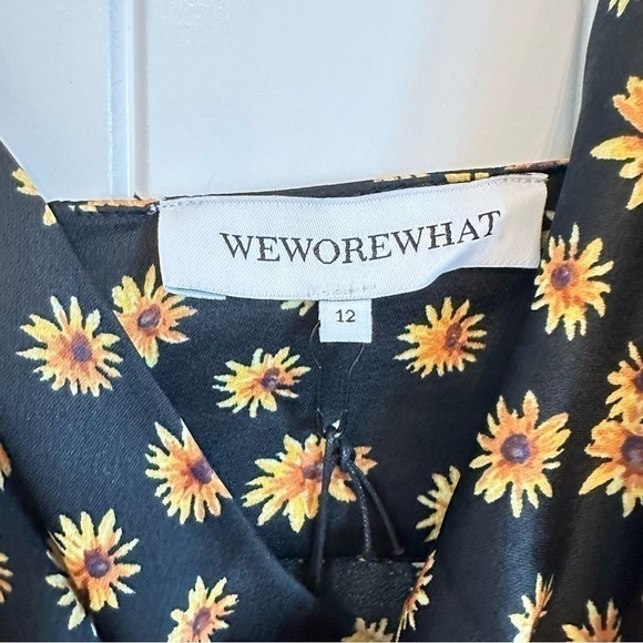 NWT WeWoreWhat 90s cowl midi dress black daisy print satin slip dress size 12 - Picture 3 of 10